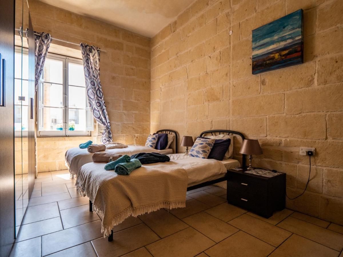 250 Yo Tal-Bambinu Boutique Farmhouse Xagħra エクステリア 写真