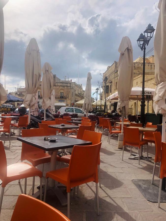 250 Yo Tal-Bambinu Boutique Farmhouse Xagħra エクステリア 写真